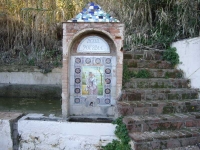 Imatge de la fornícula i del mosaic.