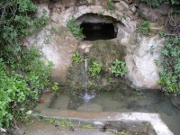04.11.2011.- Imatge de la mina, el tub i la pica.