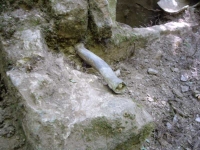 Imatge del tub on hi havia el broc. Imatge del tub on hi havia el broc.
